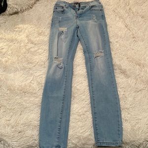 Slightly ripped skinny jeans